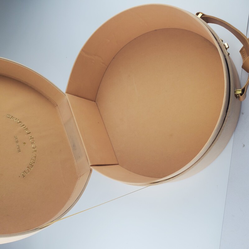 Premium Paper Tube Box with Metal Lid | Luxury Pink Gift Packaging | Eco-Friendly & Stylish Design