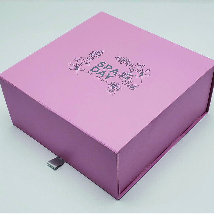 Custom Luxury Cosmetics Gift Boxes | Eco-Friendly Perfume Packaging | Custom Perfume Oil Boxes