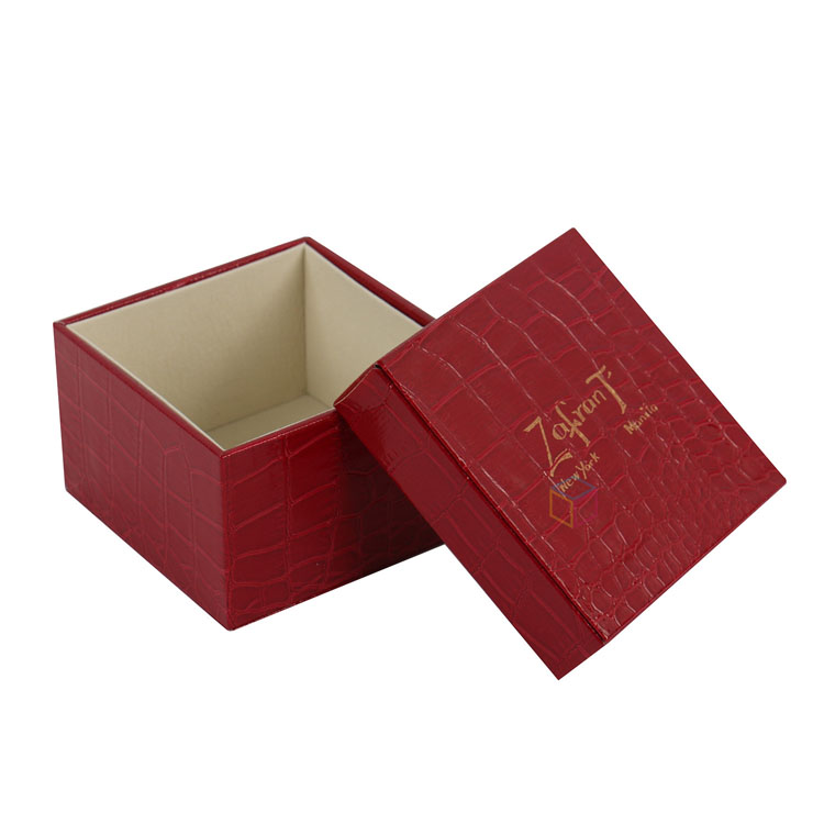 Custom Plastic PU Leather Single Blue Pillow Watch Jewelry Packaging Box | Eco-Friendly & Stylish Design