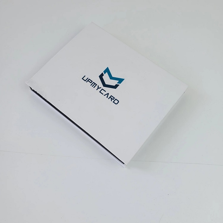 Custom Small Gift Box Magnetic VIP Luxury Credit Card Box 11mm Magnet Card Box with Logo | Eco-Friendly Packaging