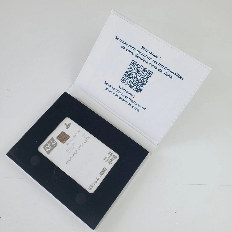 Custom Small Gift Box Magnetic VIP Luxury Credit Card Box 11mm Magnet Card Box with Logo | Eco-Friendly Packaging