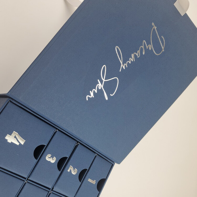 Custom Advent Calendar Box - Luxury Cardboard Christmas Countdown Packaging for Beauty Gifts