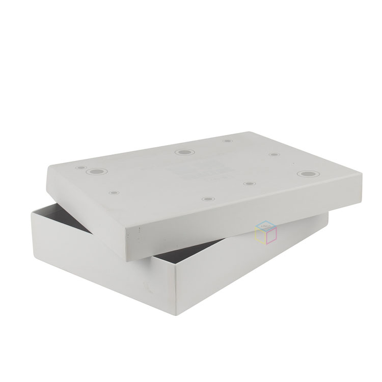 Manufacture Custom Logo Luxury Magnetic Closure Cardboard Gift Shipping Packaging Clothing Box | Eco-Friendly & Durable