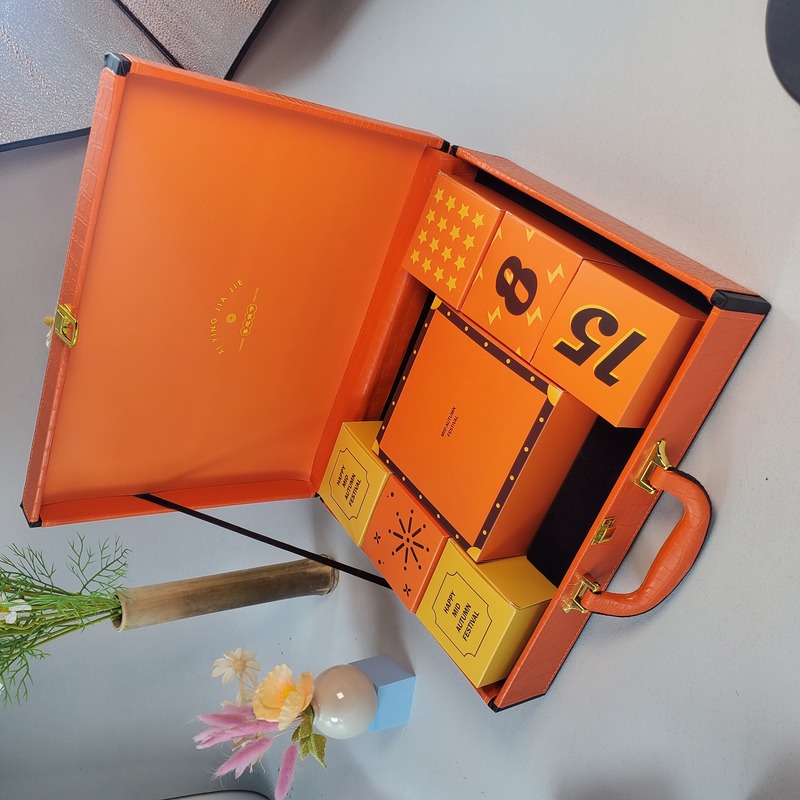 Wholesale Luxury PU Leatherette Pull-Out Paper Gift Box for Electronic Beauty Equipment | OEM Packaging