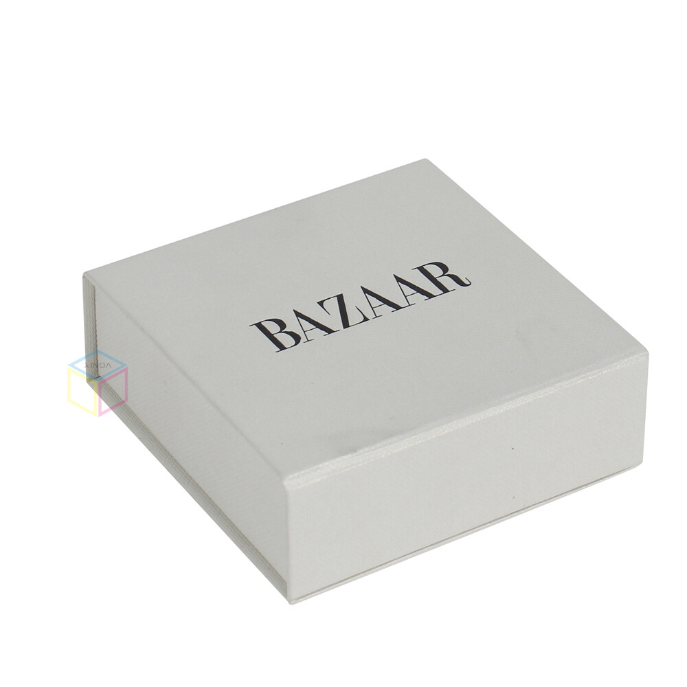 Customize Rigid Cardboard Ring Packaging Boxes Magnetic Gift Paper Boxes for Jewelry Packaging with Ribbon