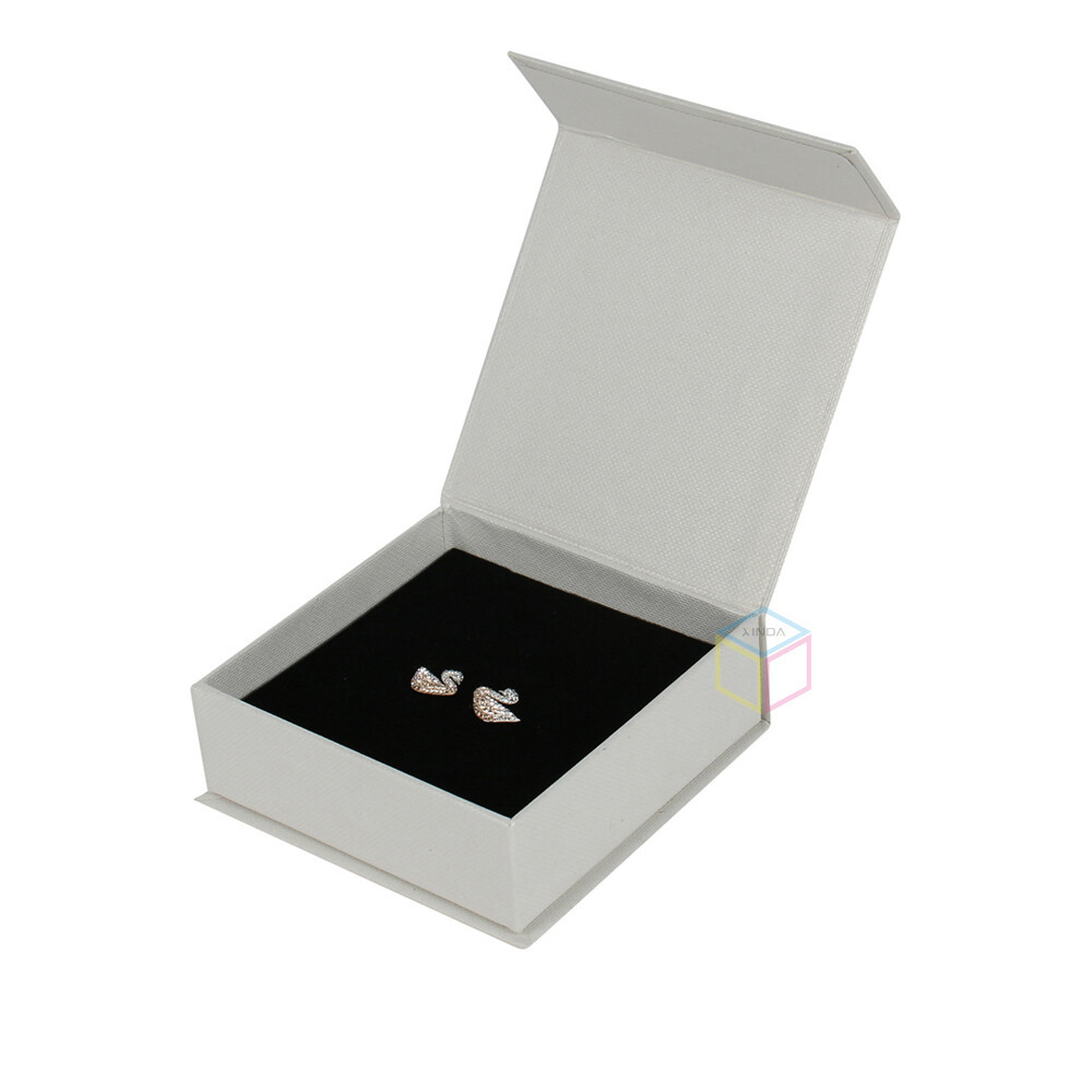 paper box 1667-5