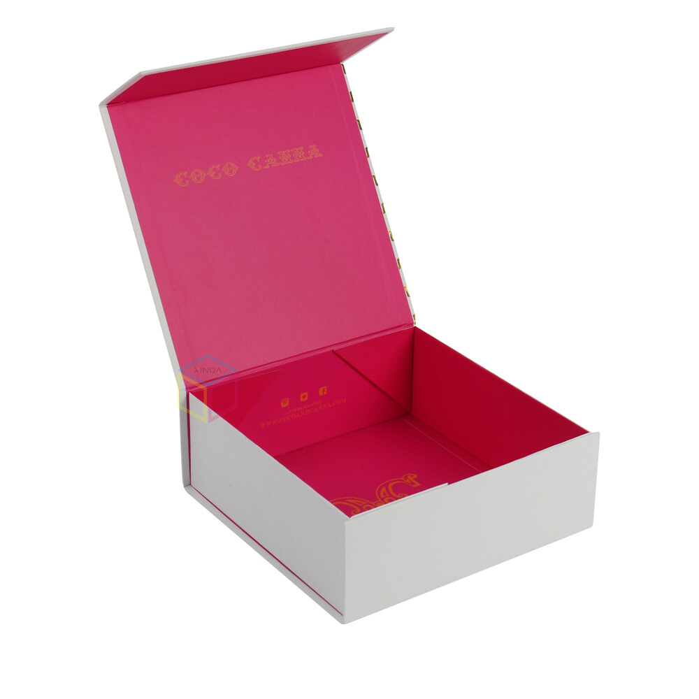 Custom Luxury Logo Printed Black Belt Packaging Gift Box Book Shaped Gift Packaging Magnetic Flap Box for Belt