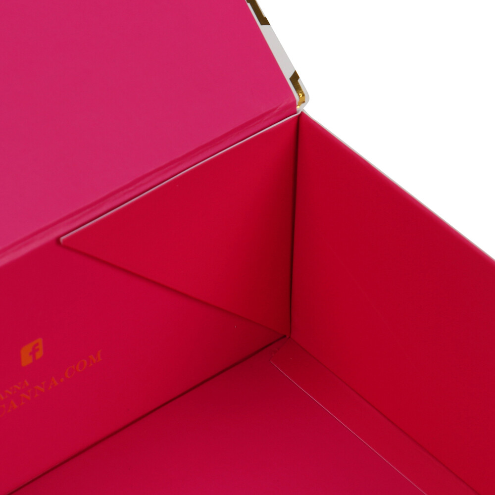 Custom Luxury Logo Printed Black Belt Packaging Gift Box Book Shaped Gift Packaging Magnetic Flap Box for Belt