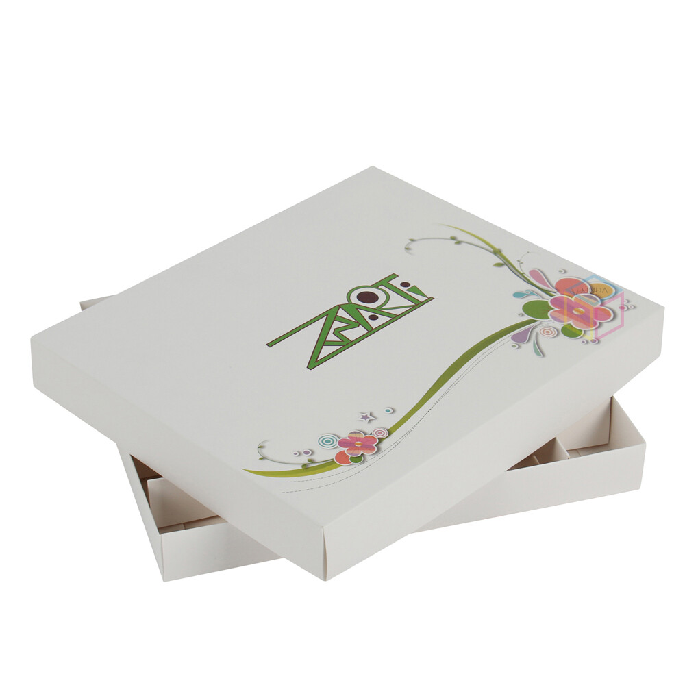 China factory wholesale gold foil stamping logo cardboard paper gift packaging box for Chocolate with separators