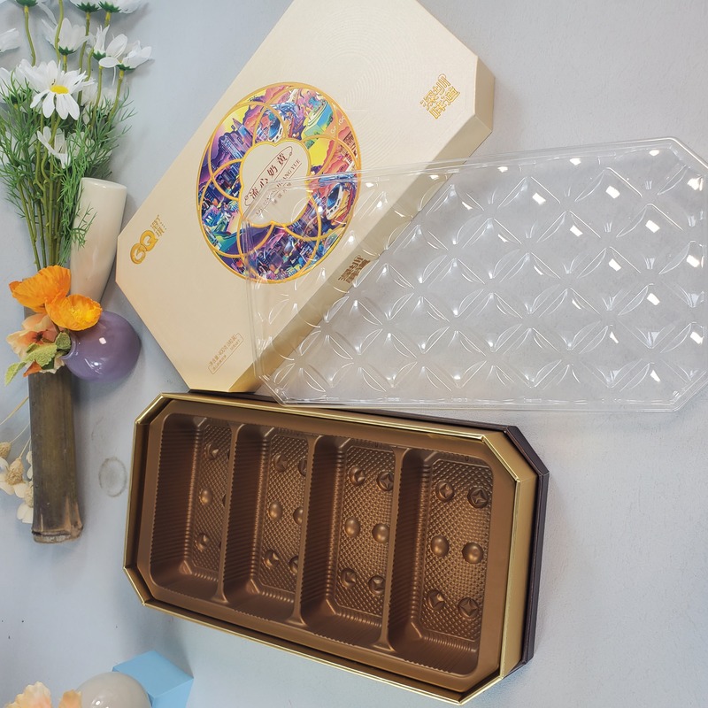 Luxury Gold Neck Lid and Base Cardboard Gift Box for Sweet/chocolate/candy with Printing Paper Tray Food Packaging