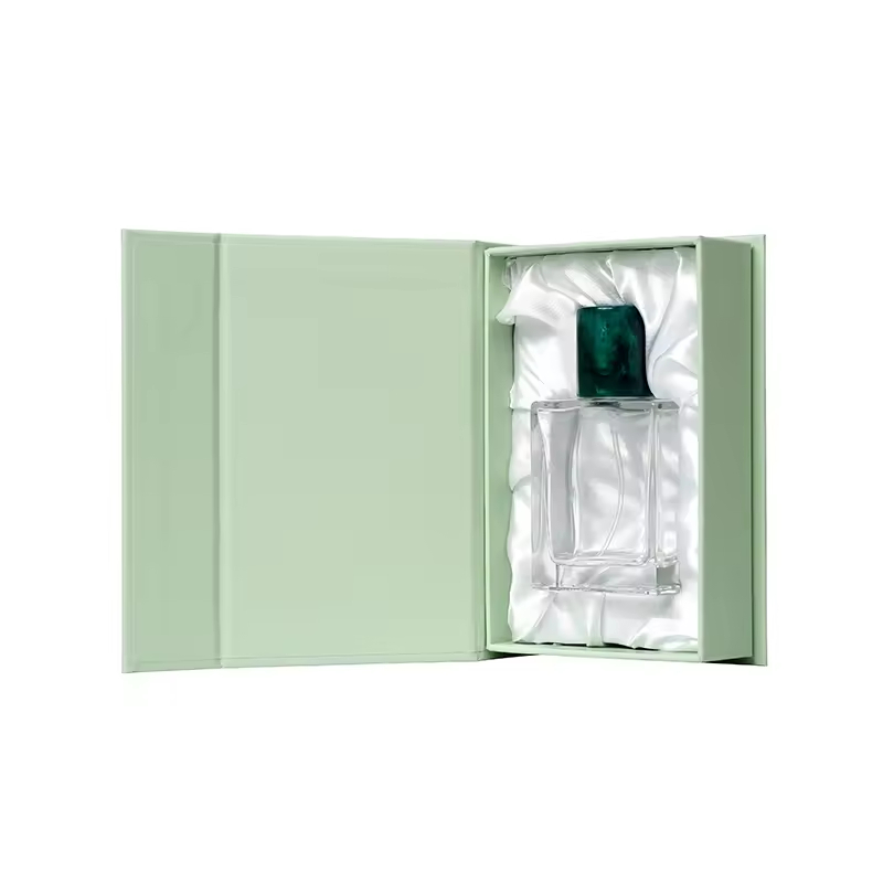 Luxury Custom Perfumes Pack Box Magnetic Closure Perfume Box Cosmetic Packaging Box With Satin Lined