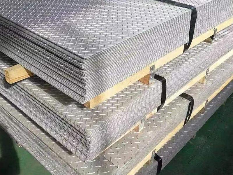 201 Stainless Steel Checkered Plate 201 Stainless Steel Checkered Plate