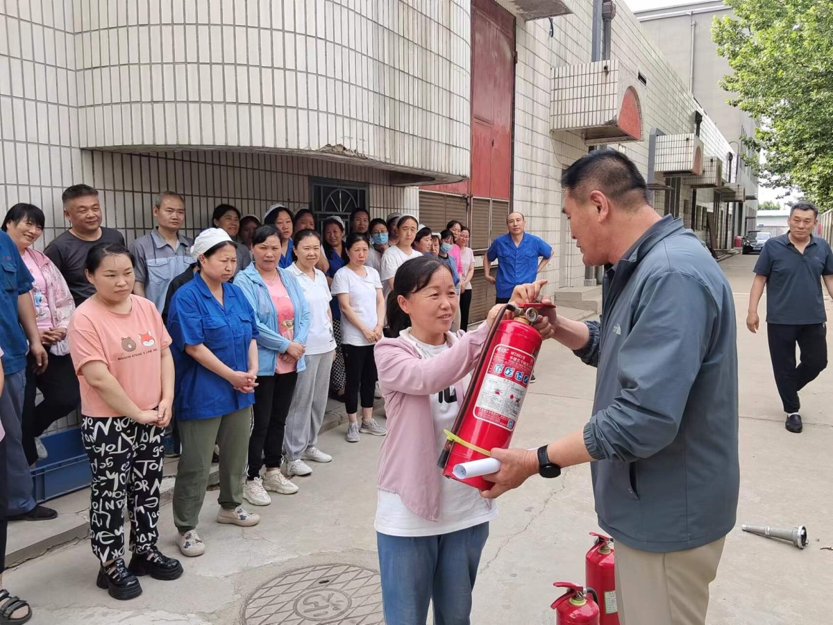 安全月大练兵 (1).jpg