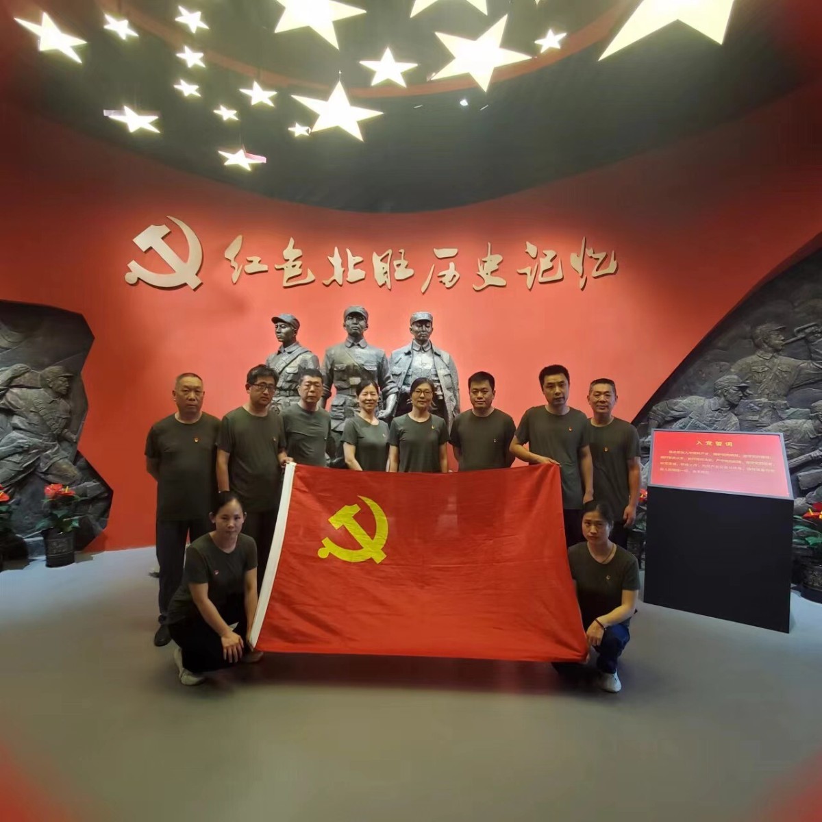 剑杆.jpg 剑杆.jpg