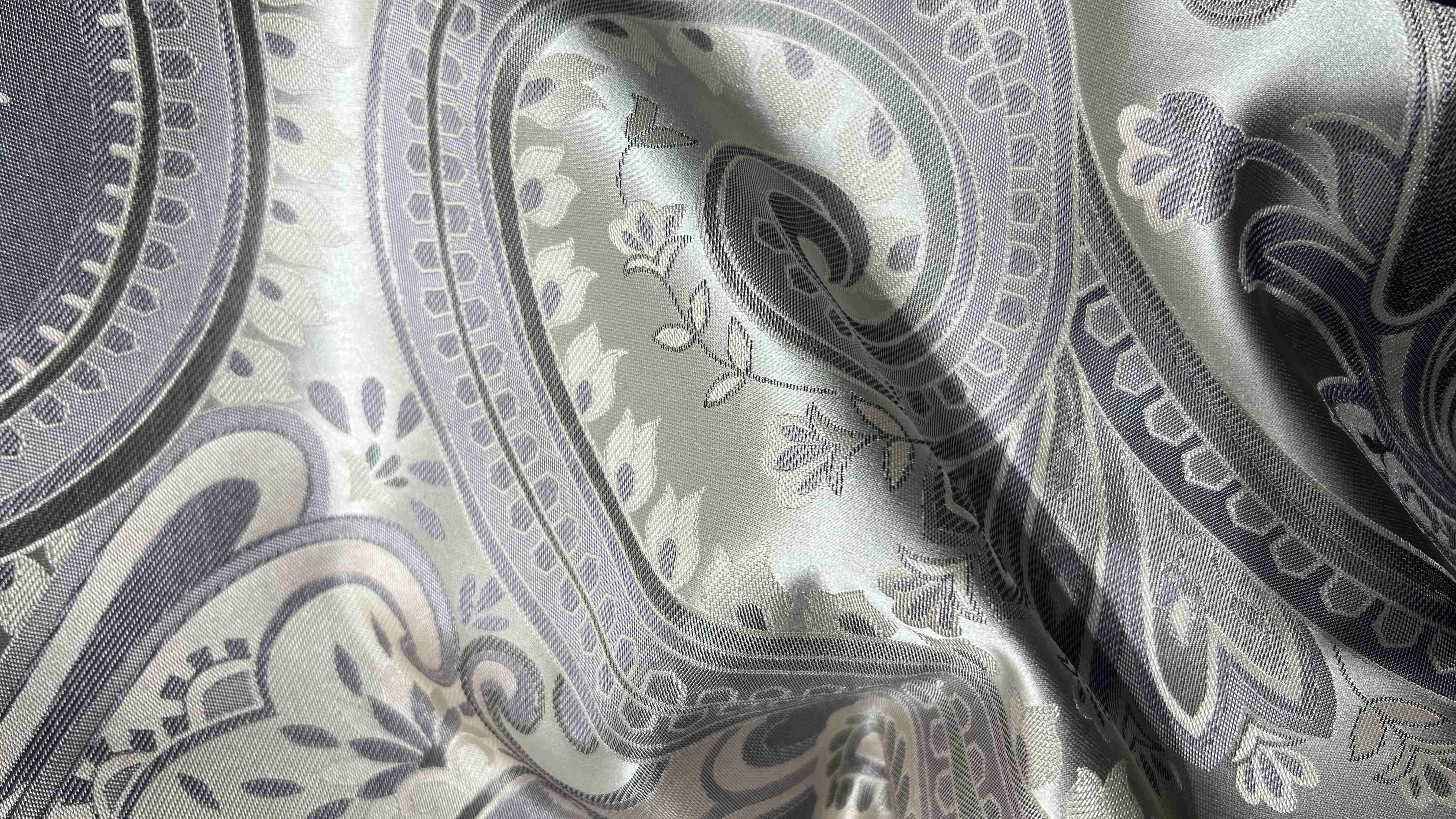 Jacquard dyed silk, jacquard woven silk in colors