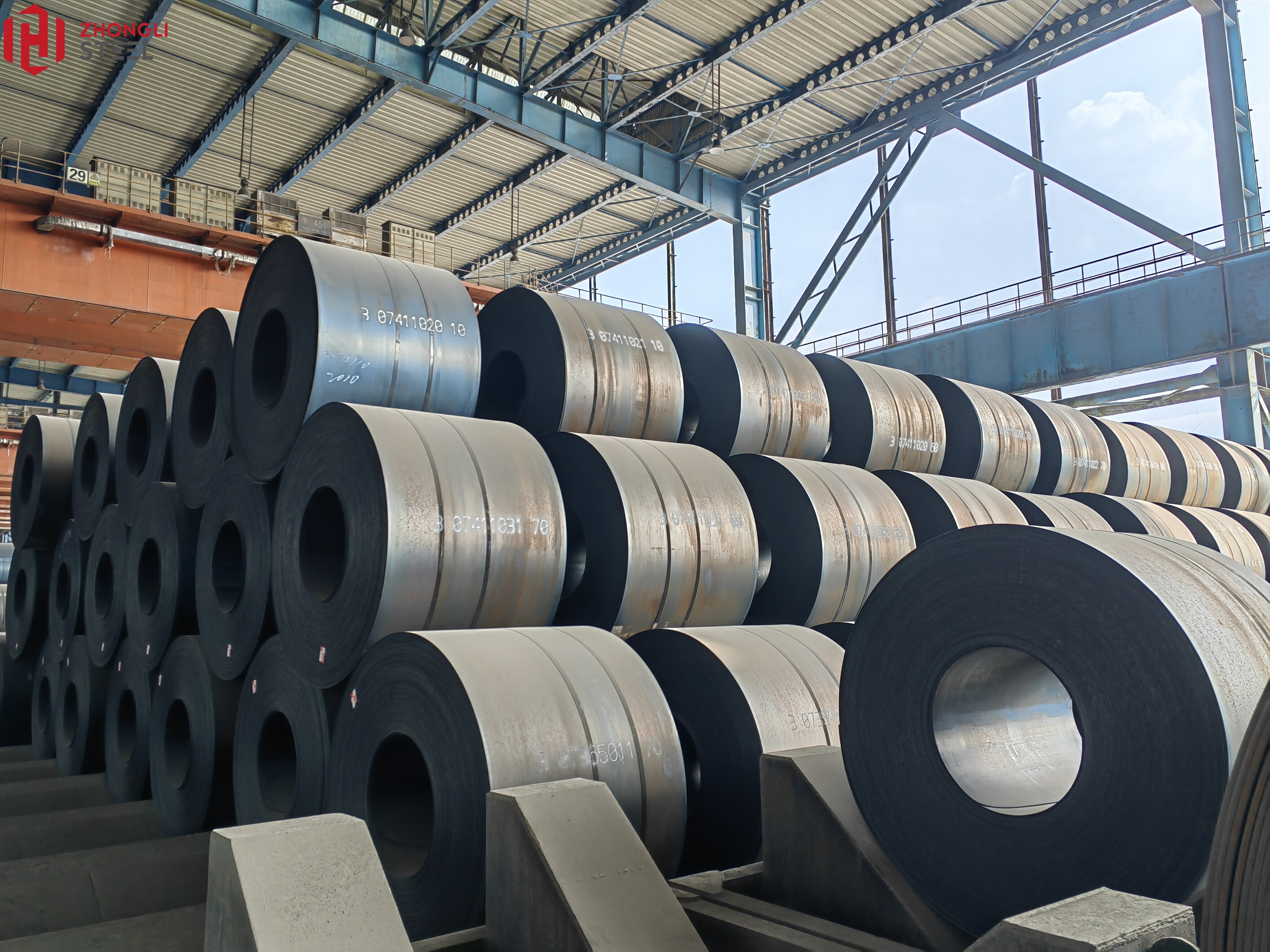 BOBINAS DE ACERO LAMINADO EN CALIENTE