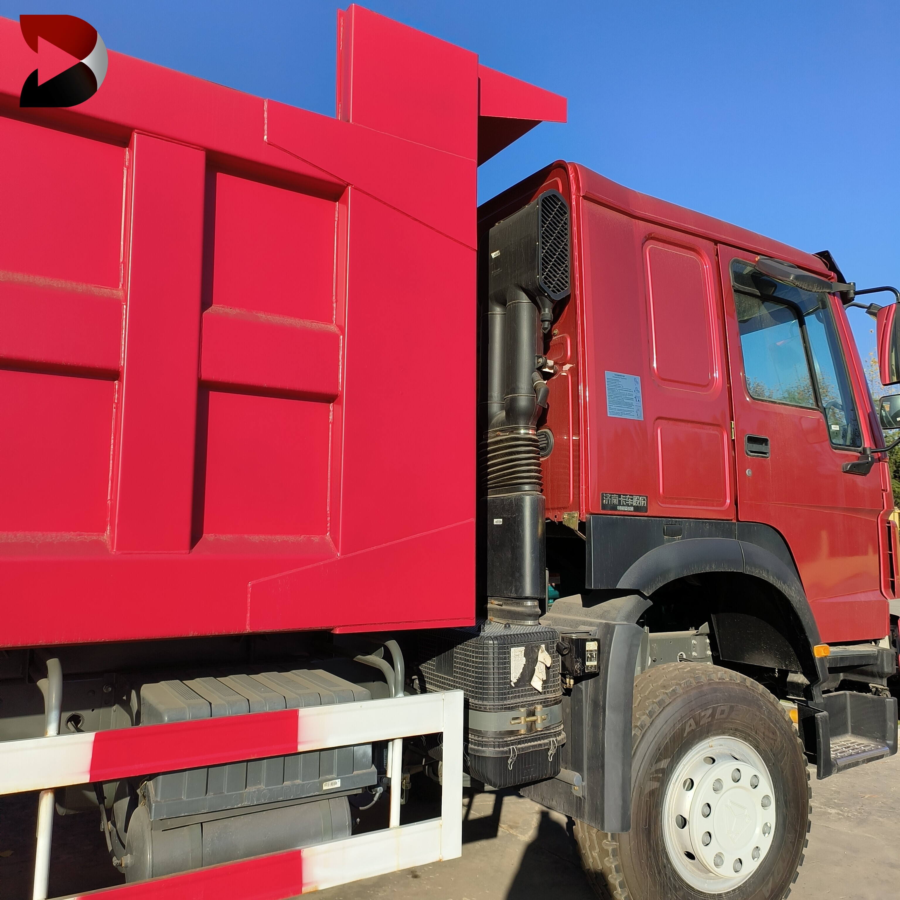 China made heavy truck Howo series dump truck 