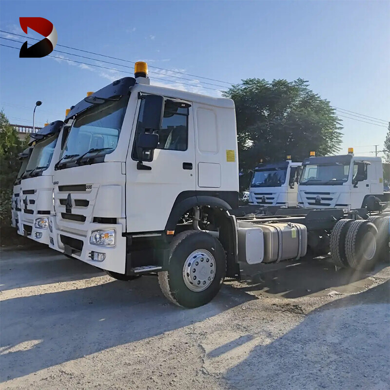 6 Wheel Sinotruck Howo 4x2 Tractor Truck