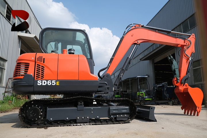 6-ton Crawler Excavator From China