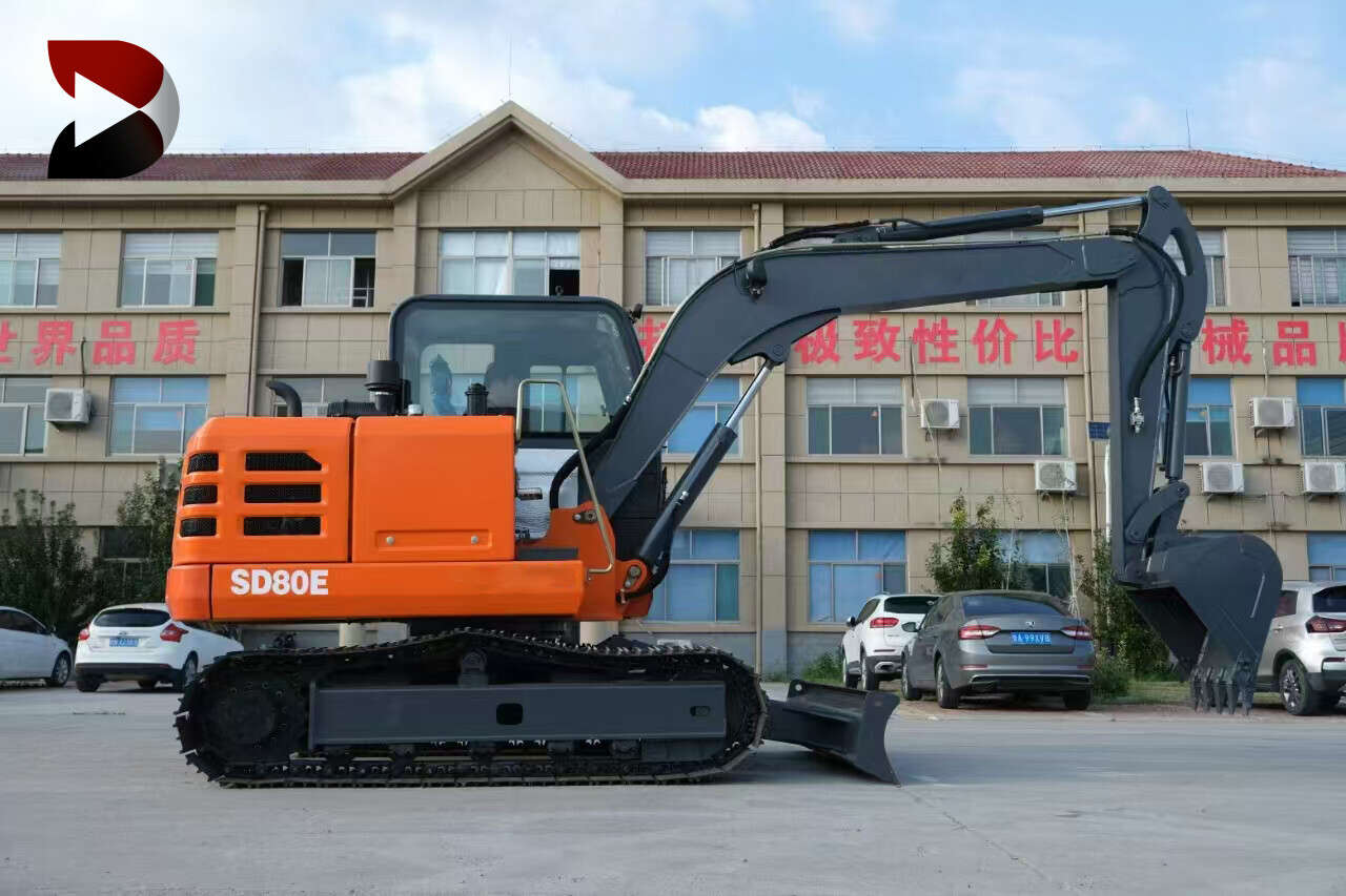 8-ton Crawler Excavator From China