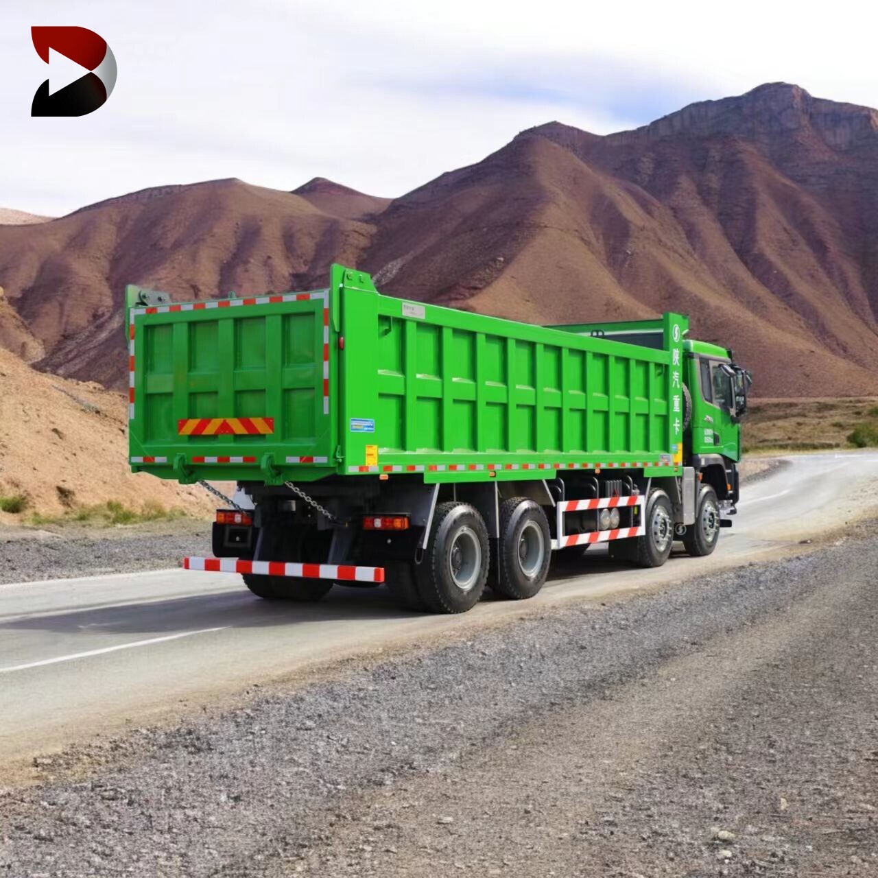 Shacman X3000 8X4 Dump Truck