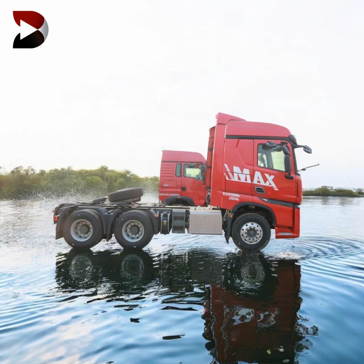 HOWO MAX 6X4 牵引车 (4).jpg HOWO MAX 6X4 牵引车 (4).jpg