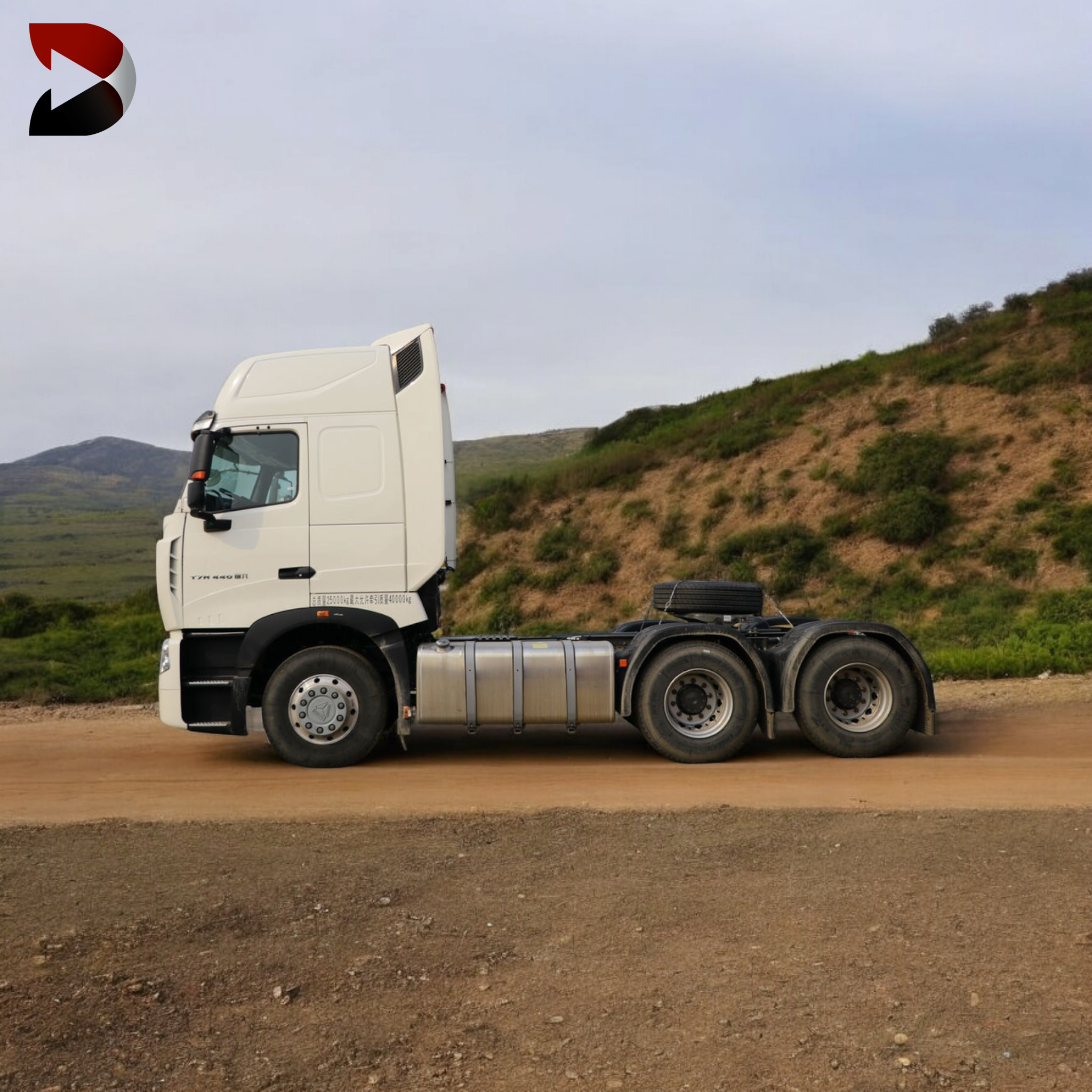 Sinotruk HOWO T7H 6X4 Tractor Truck