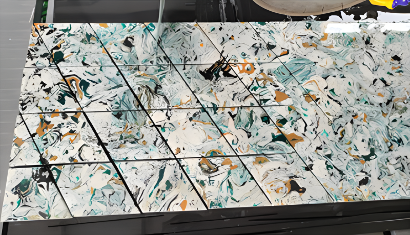 Scie à pont 4 axes GQ-3220A