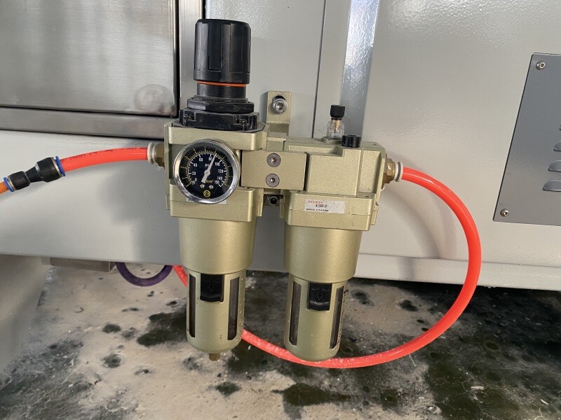 Toupie CNC de comptoir GSY-74D