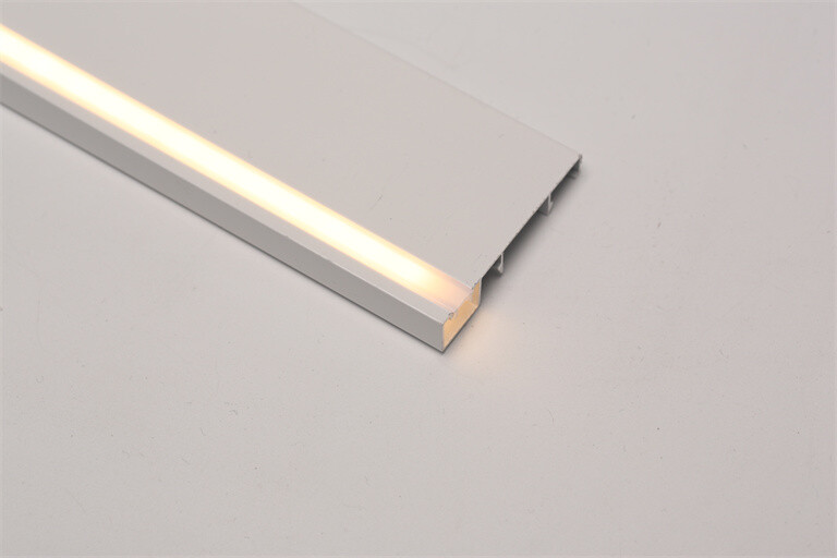 Aluminum alloy lamp belt skirting
