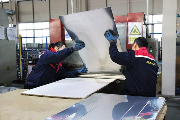 CNS bending machine.jpg