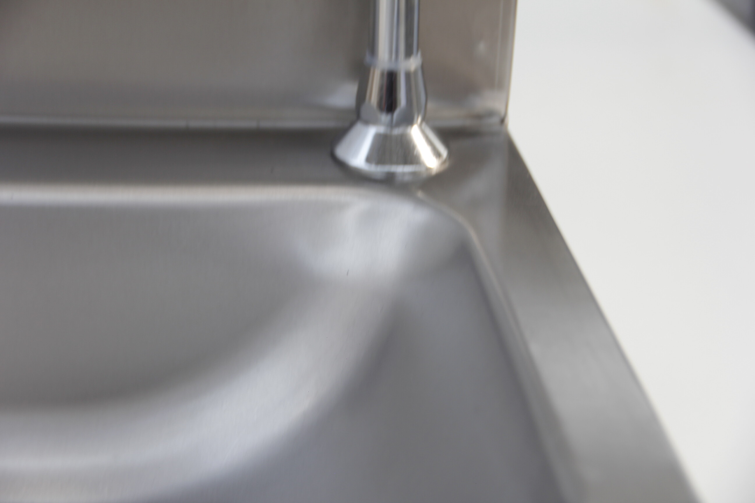 Commercial stainless steel kitchen sink with faucet European style sink CB-ES403