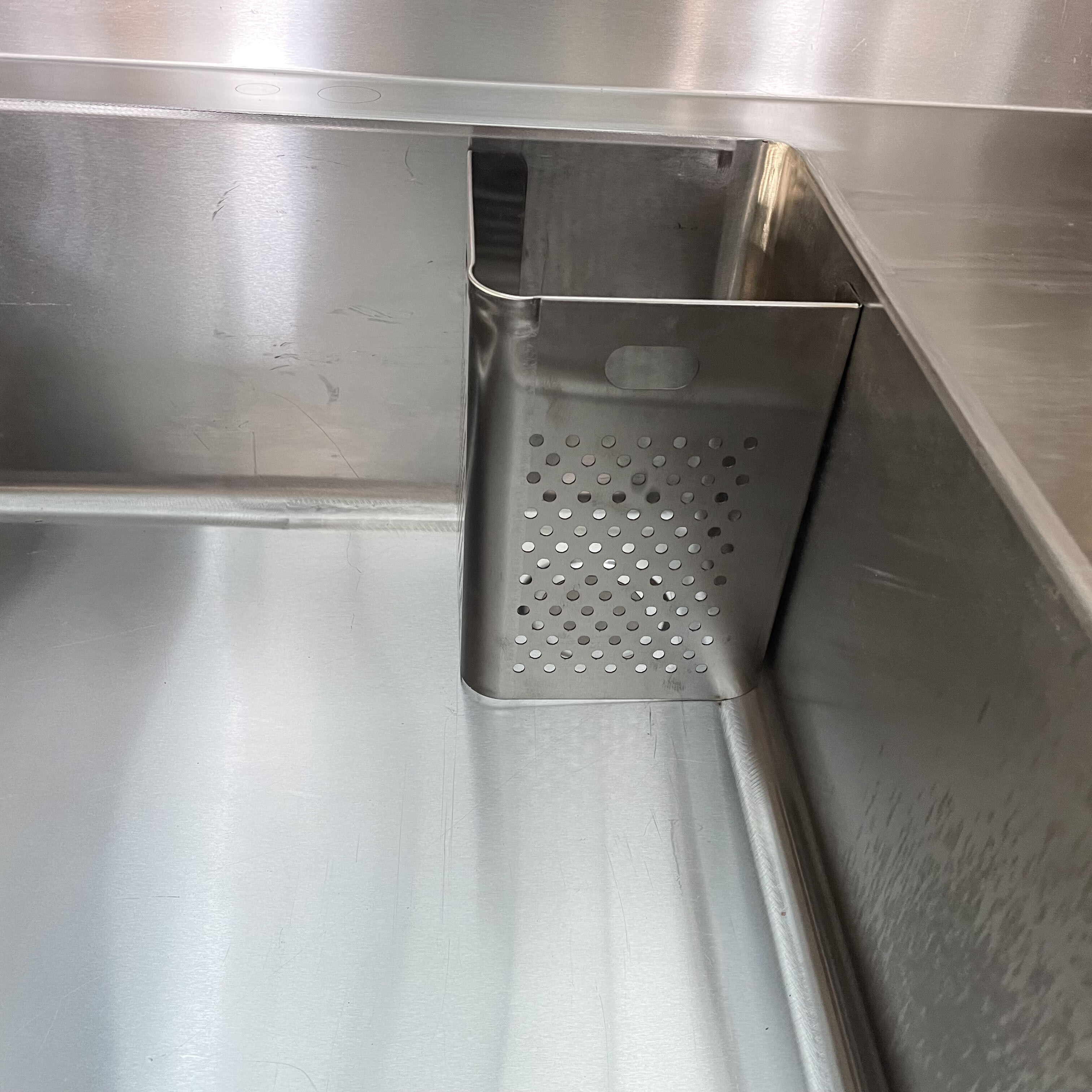 Commercial stainless steel kitchen sink with faucet Single Sink CBSK-DP-612