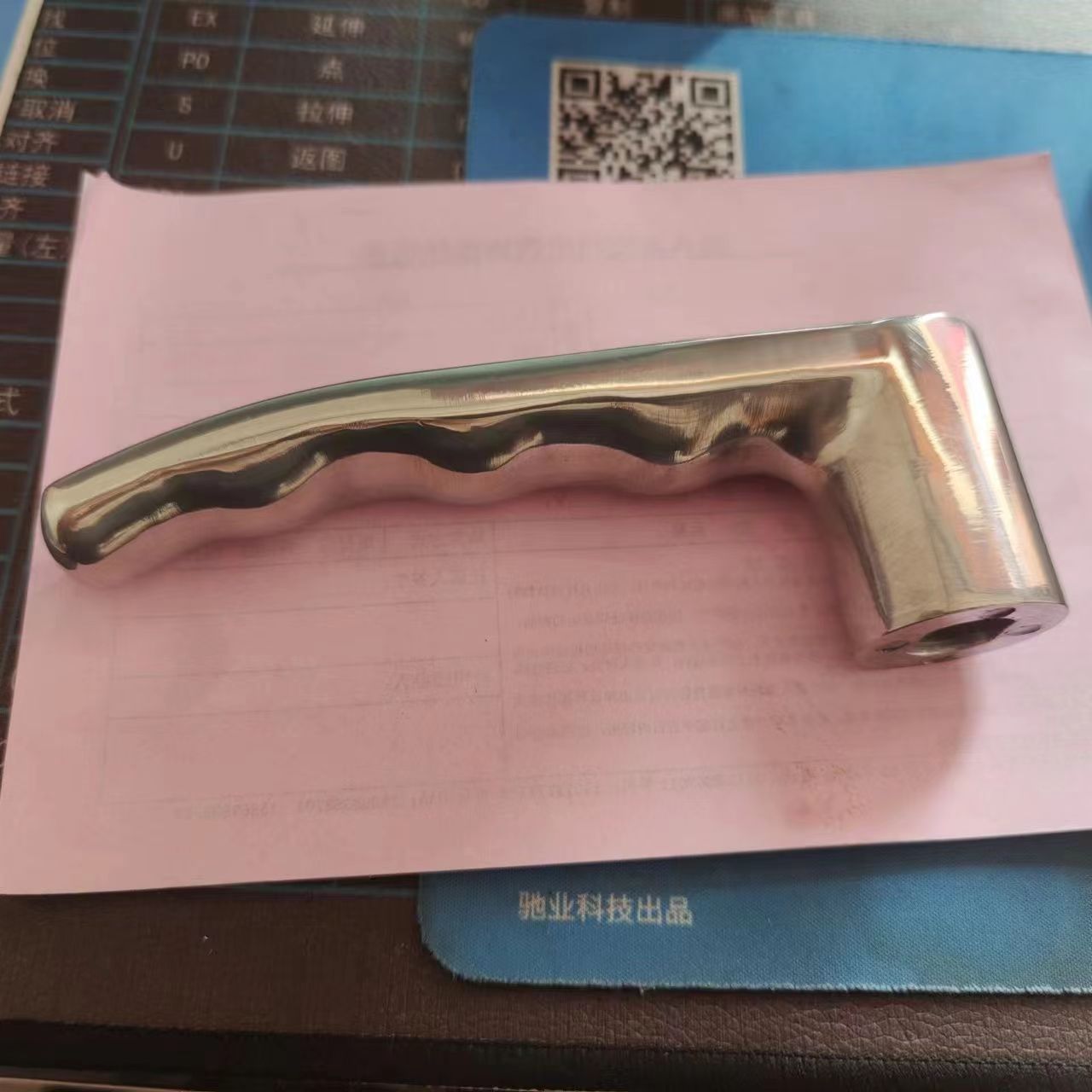 What are the disadvantages and limitations of zinc alloy die casting materials?