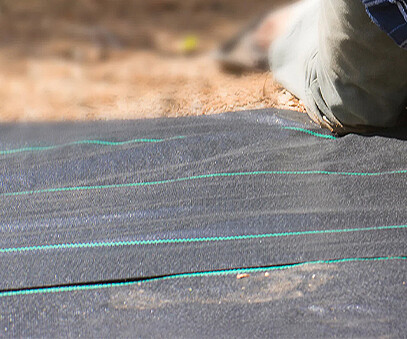 PP woven weed-proof film