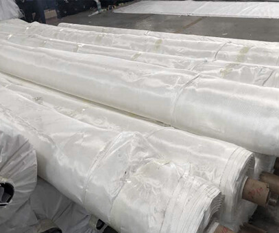 Plastic flat fiber woven geotextile