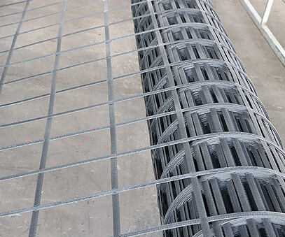Steel-plastic geogrid