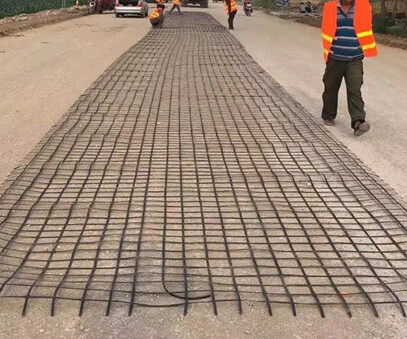 Steel-plastic geogrid