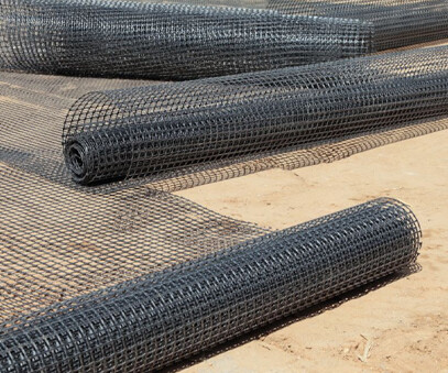 Bidirectional stretch geogrid