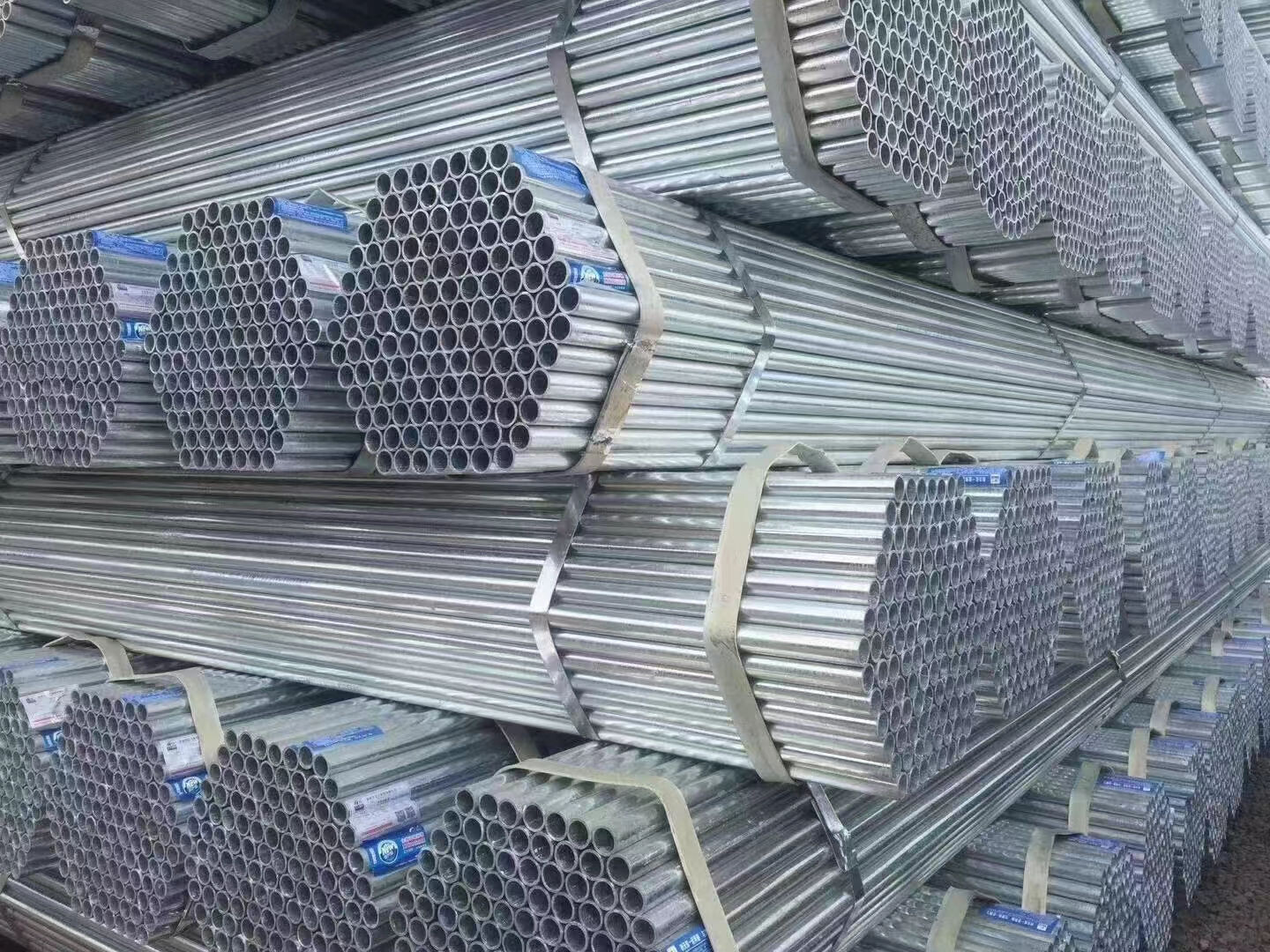 Z20-Z275 Galvanized Round pipe