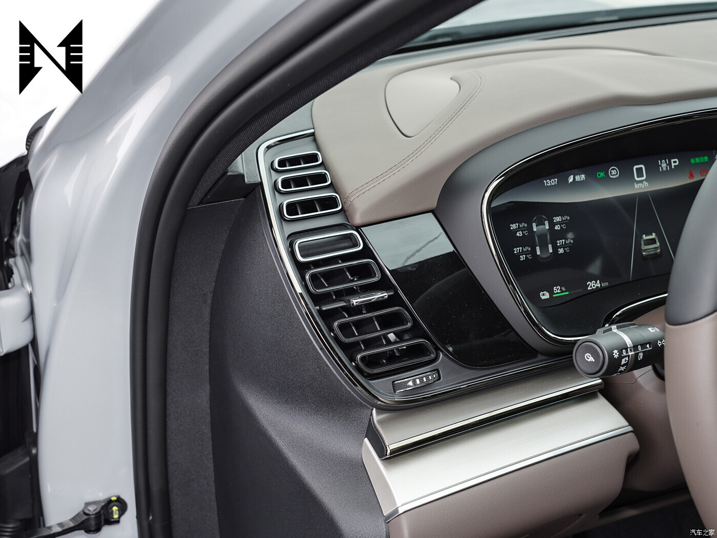 سيارة ضخمة هان 2024 BYD هان سيارة سيدان كهربائية نقية تعمل بالطاقة الجديدة بمدى 715 كم