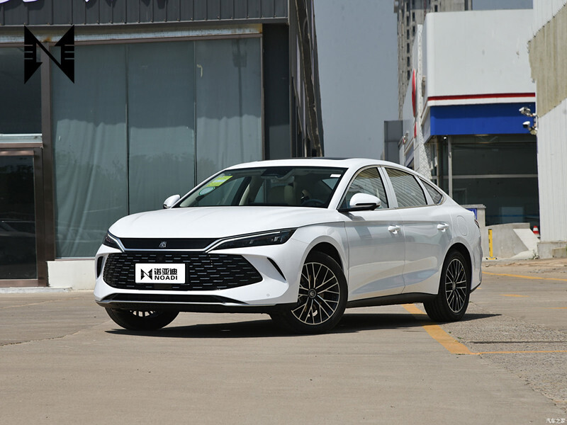 وديعة 2100 كم طويلة المدى BYD Qin L DM-i 2024 سيارة كهربائية هجينة تعمل بالكهرباء سيارة سيدان مركبات طاقة جديدة