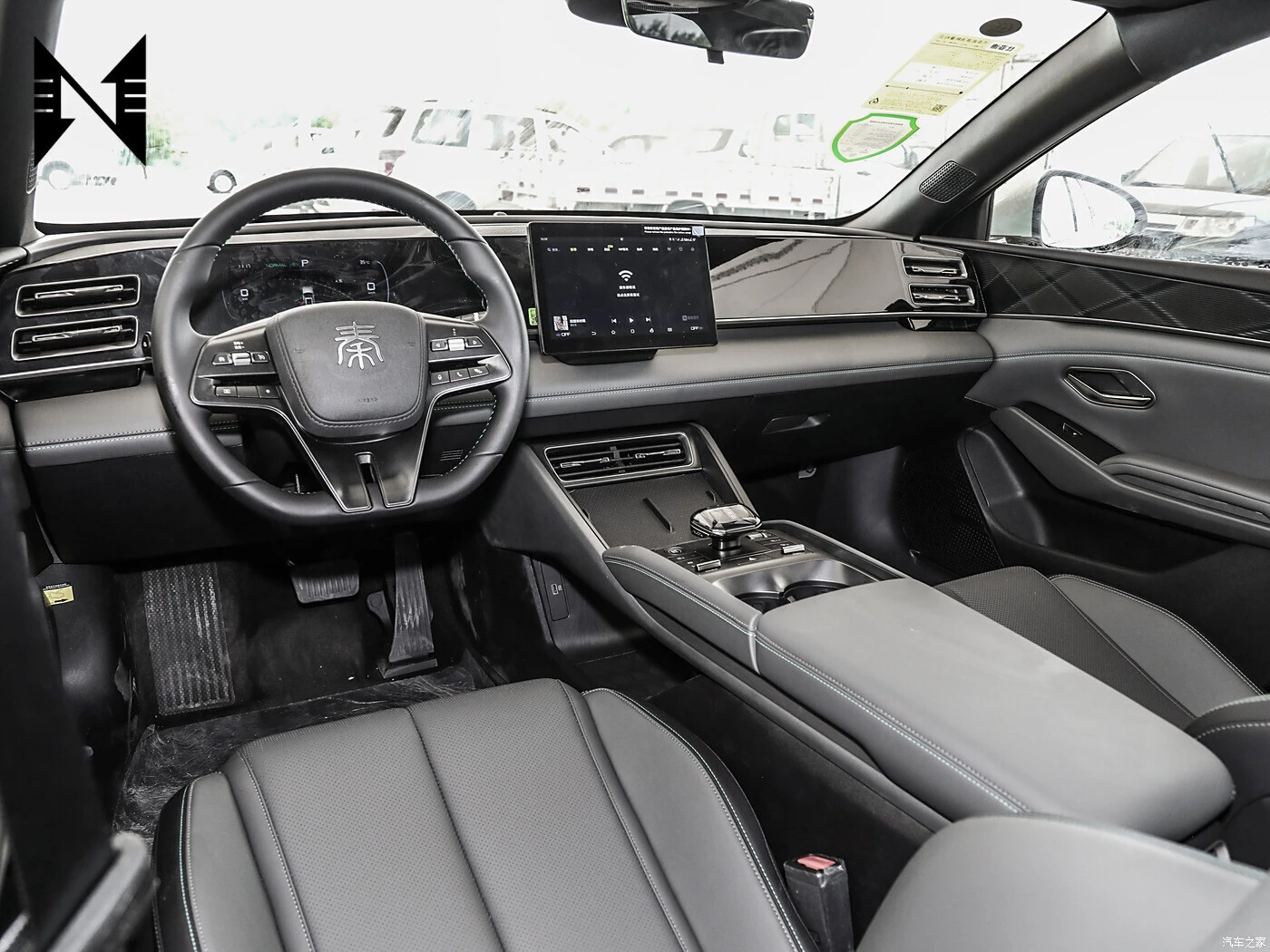 وديعة 2100 كم طويلة المدى BYD Qin L DM-i 2024 سيارة كهربائية هجينة تعمل بالكهرباء سيارة سيدان مركبات طاقة جديدة