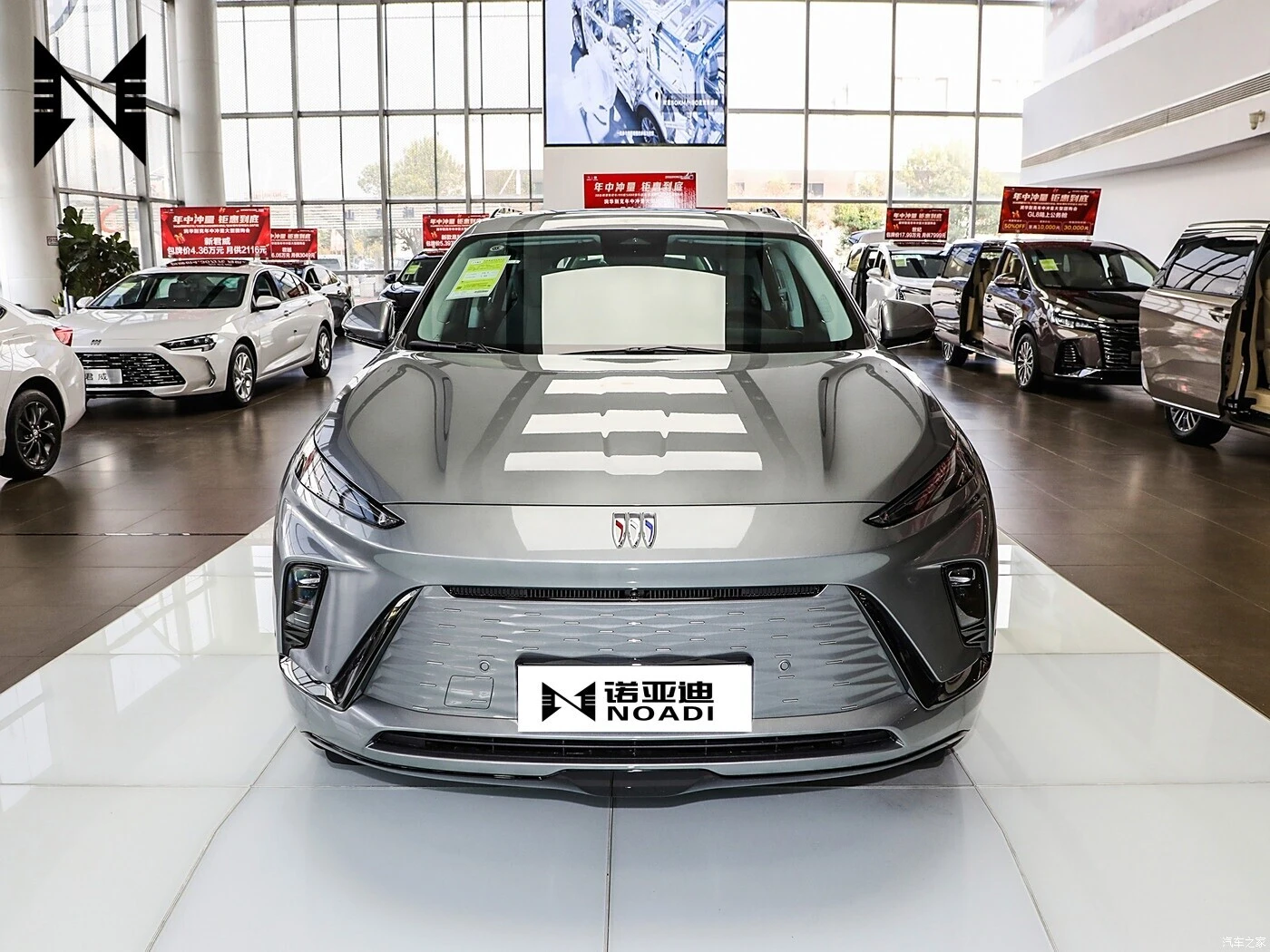 سيارة Buick E5 الجديدة ذات الطاقة الجديدة ذات الخمسة أبواب والخمسة مقاعد، سيارة كهربائية فاخرة واقتصادية وسريعة