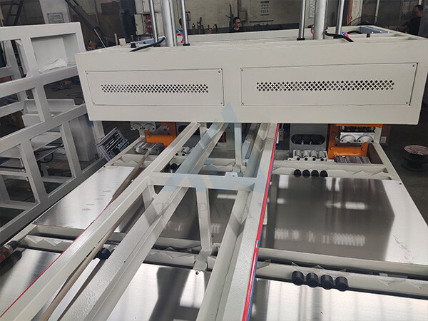 PVC Pipe Belling Socketing Machine