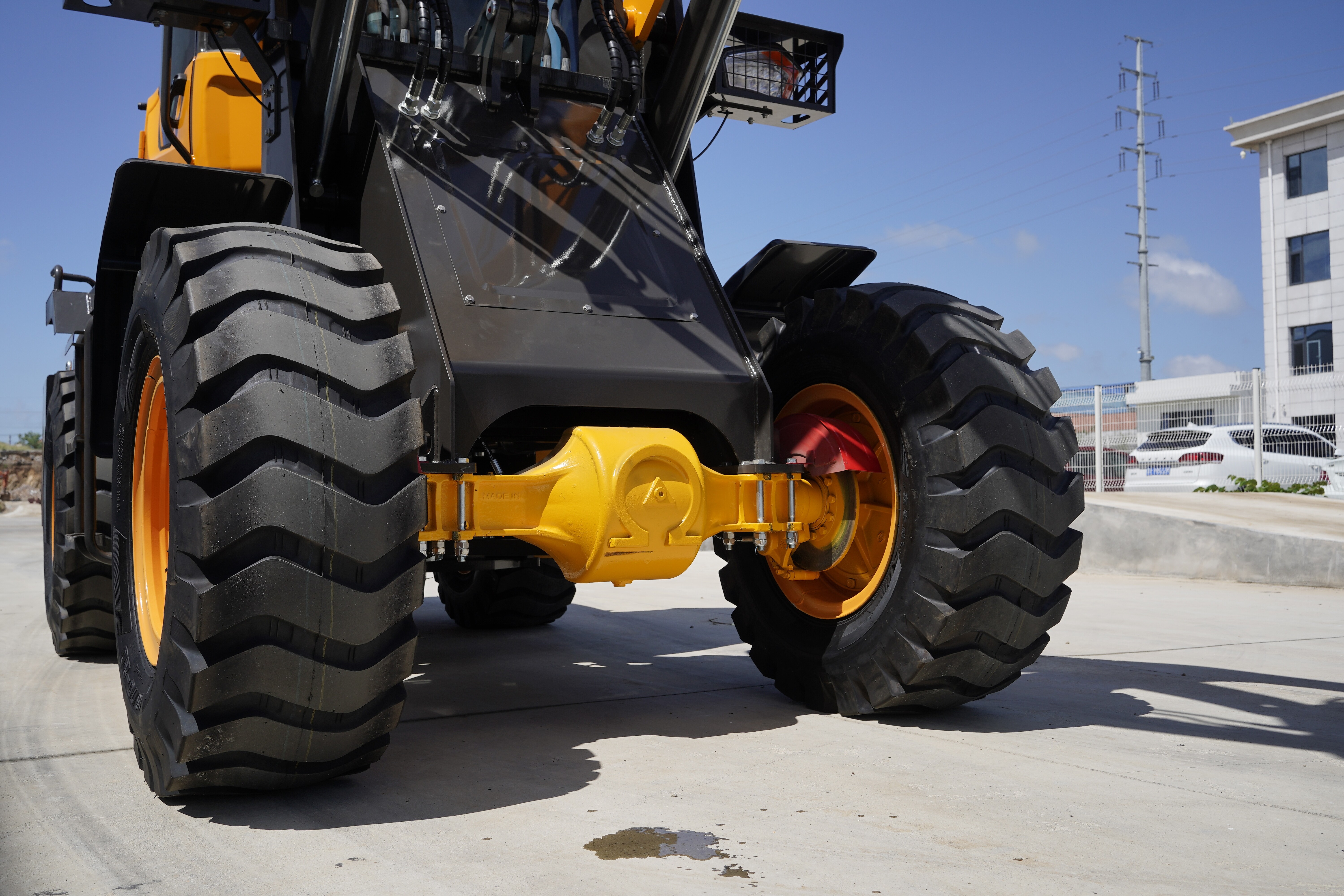 Raiso Machinery – Powering Performance with Premium Tires