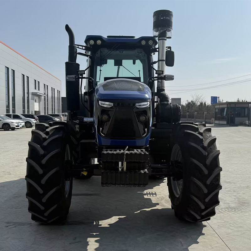 LR1504 Tractor