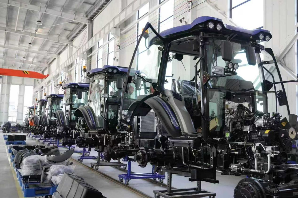 Compact Tractor Buying Guide: How to Choose the Right Size for Your Land