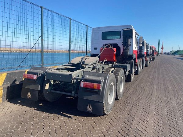 Tractor Truck (4)@1x