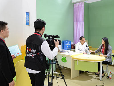 Mr. Luo, CEO of the VOUPLUS Medical Furniture Brand, was interviewed by CCTV for the China Brand  program